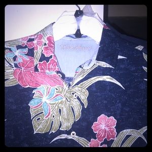 Caribbean L button up